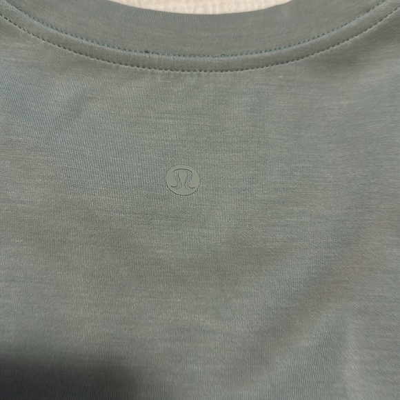 Lululemon Perfectly Oversized Crew - Picture 4 of 5